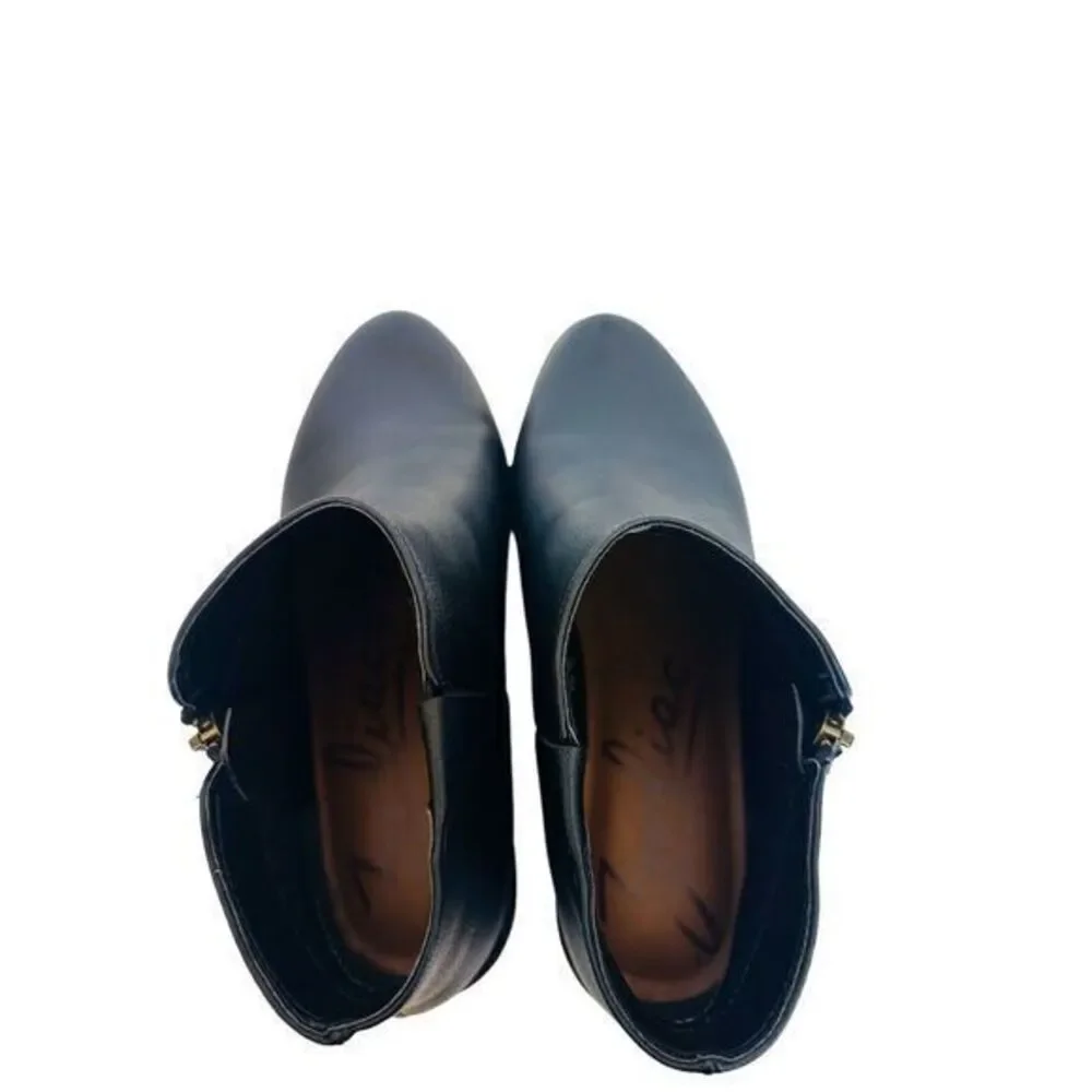 ZODIAC Val Western‎ Bootie Black Faux Leather Women's Sz 9M Low Stacked Heel NWB